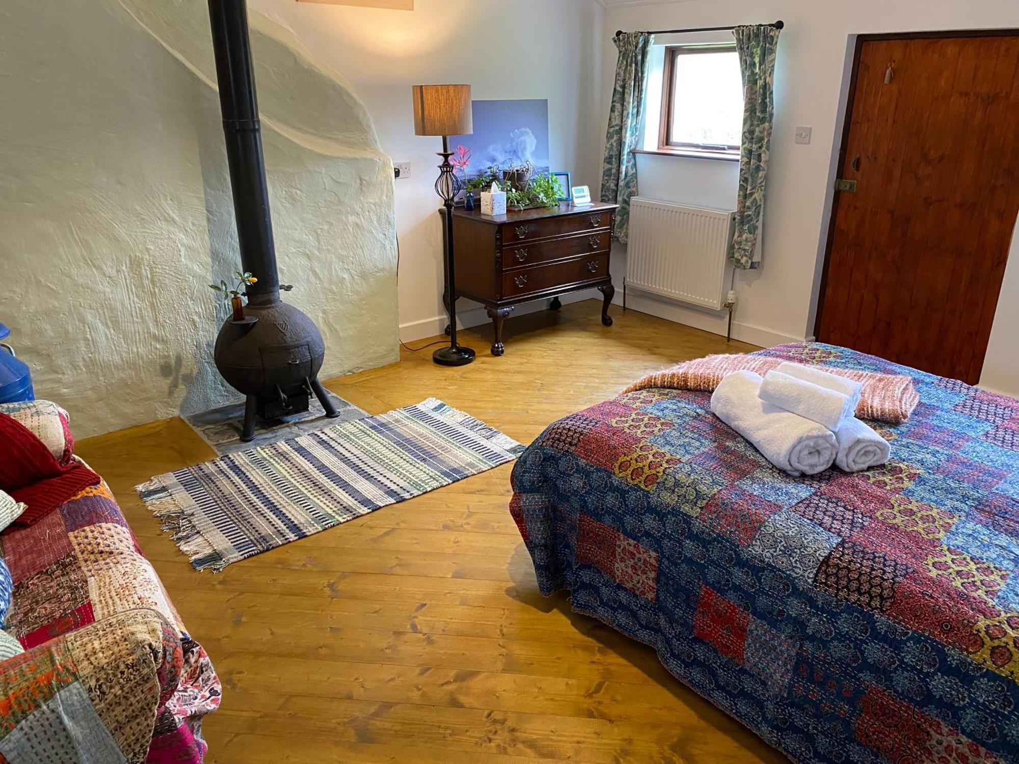 Unique Old Stone Cottage キラーニー エクステリア 写真